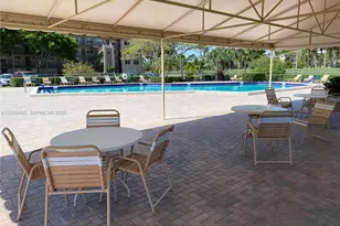 13055 SW 15th Ct, Pembroke Pines, FL 33027 - Photo 20