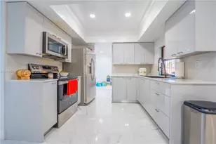 10750 SW 173rd St, Miami, FL 33157 - Photo 8