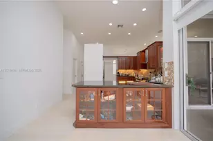 2621 Oakbrook Ln, Weston, FL 33332 - Photo 18
