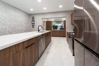 2308 SE 18 St, Fort Lauderdale, FL 33316 - Photo 16