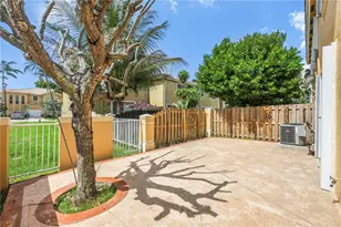 13724 SW 115th Ln, Miami, FL 33186 - Photo 10