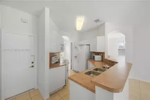 13724 SW 115th Ln, Miami, FL 33186 - Photo 22