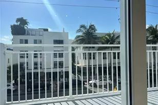 345 Ocean Dr, Miami Beach, FL 33139 - Photo 14