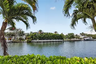 401 Golden Isles Dr, Hallandale Beach, FL 33009 - Photo 44