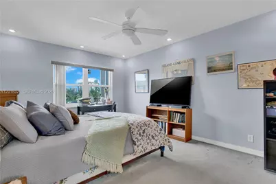 200 Diplomat Pkwy #336, Hallandale Beach, FL 33009 - Photo 20