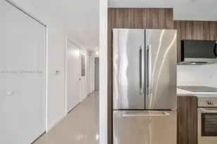 488 NE 18th St, Miami, FL 33132 - Photo 18