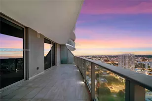 488 NE 18th St, Miami, FL 33132 - Photo 2