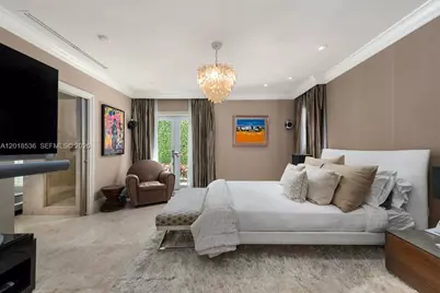 830 E Dilido Dr, Miami Beach, FL 33139 - Photo 12