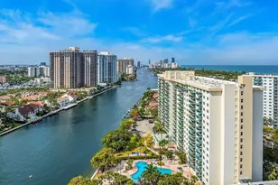 19390 Collins Ave, Sunny Isles Beach, FL 33160 - Photo 16