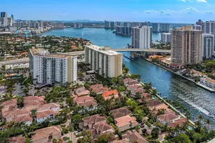 19390 Collins Ave, Sunny Isles Beach, FL 33160 - Photo 18