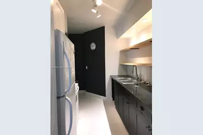 910 Bay Dr #29, Miami Beach, FL 33141 - Photo 6