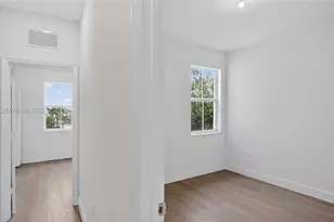 12123 NW 23rd Ct, Miami, FL 33167 - Photo 28
