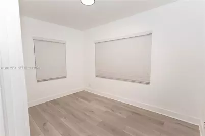 111 SW 31st Ct, Miami, FL 33135 - Photo 8