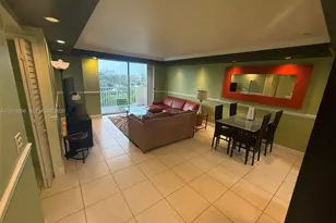 2020 NE 135th St, North Miami, FL 33181 - Photo 2