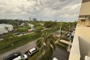 2020 NE 135th St, North Miami, FL 33181 - Photo 22