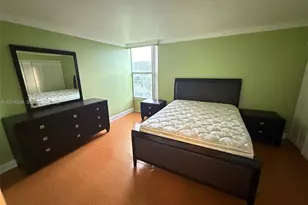 2020 NE 135th St, North Miami, FL 33181 - Photo 14