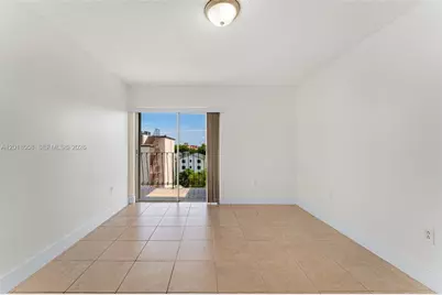 1950 W 54th St #412, Hialeah, FL 33012 - Photo 6