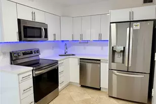 5151 Collins Ave, Miami Beach, FL 33140 - Photo 2