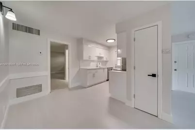 841 SW 74 Ter #201E, North Lauderdale, FL 33068 - Photo 4