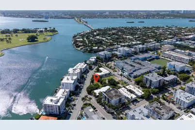 9201 W Bay Harbor Dr, Bay Harbor Islands, FL 33154 - Photo 12