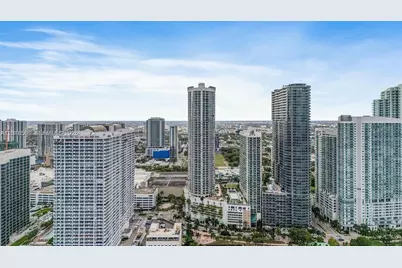 1750 N Bayshore Dr #3605, Miami, FL 33132 - Photo 16
