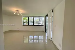 20441 NE 30th Ave, Aventura, FL 33180 - Photo 6