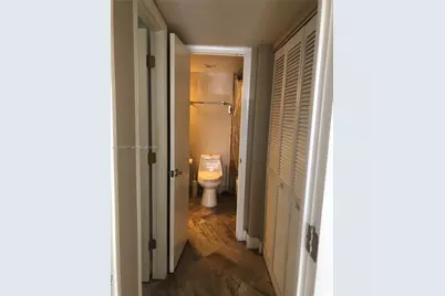 9350 Fontainebleau Blvd #204, Miami, FL 33172 - Photo 8