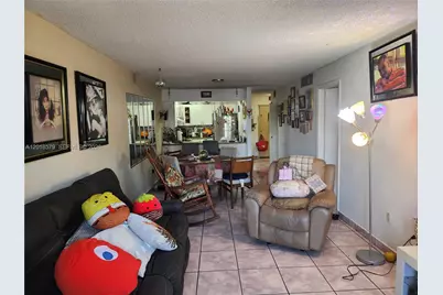 6095 W 19th Ave #205, Hialeah, FL 33012 - Photo 20
