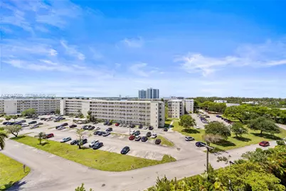 18011 Biscayne Blvd #705, Aventura, FL 33160 - Photo 24