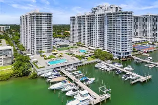 18011 Biscayne Blvd, Aventura, FL 33160 - Photo 4
