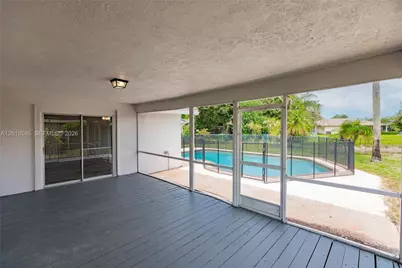 827 NW 87th Ave, Coral Springs, FL 33071 - Photo 22