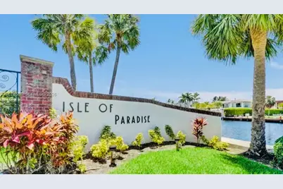 440 Paradise Isle Blvd #402, Hallandale Beach, FL 33009 - Photo 22