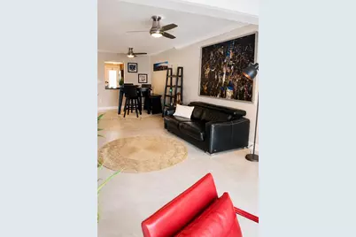 440 Paradise Isle Blvd #402, Hallandale Beach, FL 33009 - Photo 6