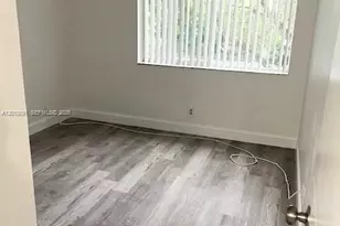 10709 Cleary Blvd, Plantation, FL 33324 - Photo 6
