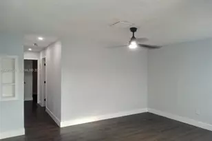 1070 NW 23rd Rd, Fort Lauderdale, FL 33311 - Photo 4