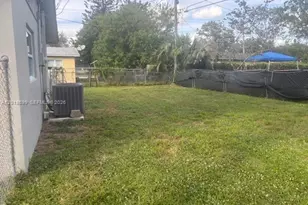 1070 NW 23rd Rd, Fort Lauderdale, FL 33311 - Photo 14