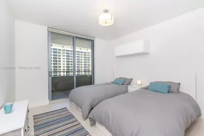 5555 Collins Ave #9U, Miami Beach, FL 33140 - Photo 16