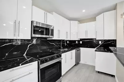 3401 NW 7th St, Lauderhill, FL 33311 - Photo 6