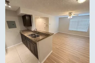 2900 S University Dr #9109, Davie, FL 33328 - Photo 4