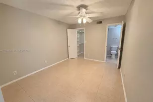 2900 S University Dr, Davie, FL 33328 - Photo 6