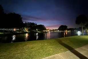 10717 Cleary Blvd, Plantation, FL 33324 - Photo 6