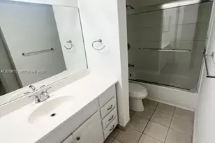 10717 Cleary Blvd, Plantation, FL 33324 - Photo 2