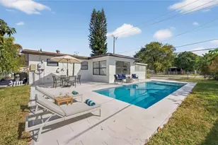 190 NE 173rd St, Miami, FL 33162 - Photo 2