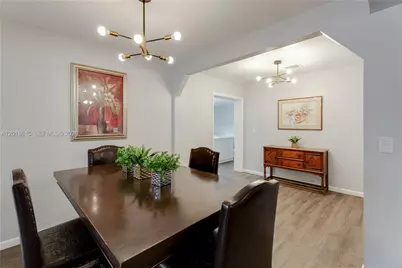 6531 SW 57th Pl, South Miami, FL 33143 - Photo 8
