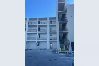 8167 NW 41 St #407, Doral, FL 33166 - Photo 2