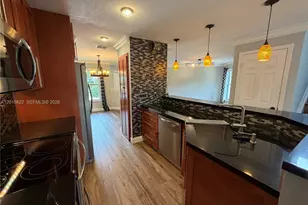 2156 NW 171st Terrace, Pembroke Pines, FL 33028 - Photo 8