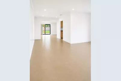 765 W 70th Pl #765, Hialeah, FL 33014 - Photo 18
