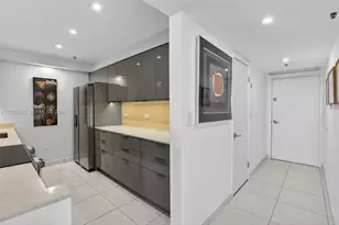 20505 E Country Club Dr, Aventura, FL 33180 - Photo 1
