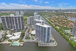 20505 E Country Club Dr, Aventura, FL 33180 - Photo 30