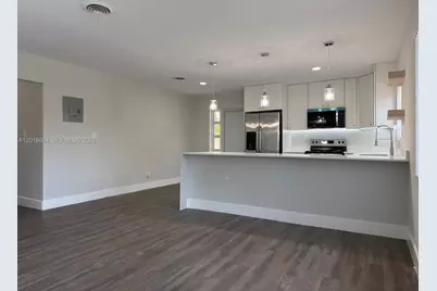 600 NW 18th St #W-2, Fort Lauderdale, FL 33311 - Photo 4